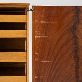 Josef Frank, Cabinet, “Skjortskåpet”, model 792, Firma Svenskt Tenn, second half of the 20th century.