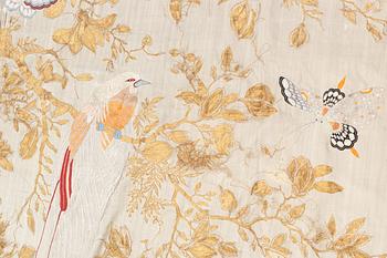 A Chinese silk embroidered wall panel/bedspread, Qing dynasty, 19th Century.