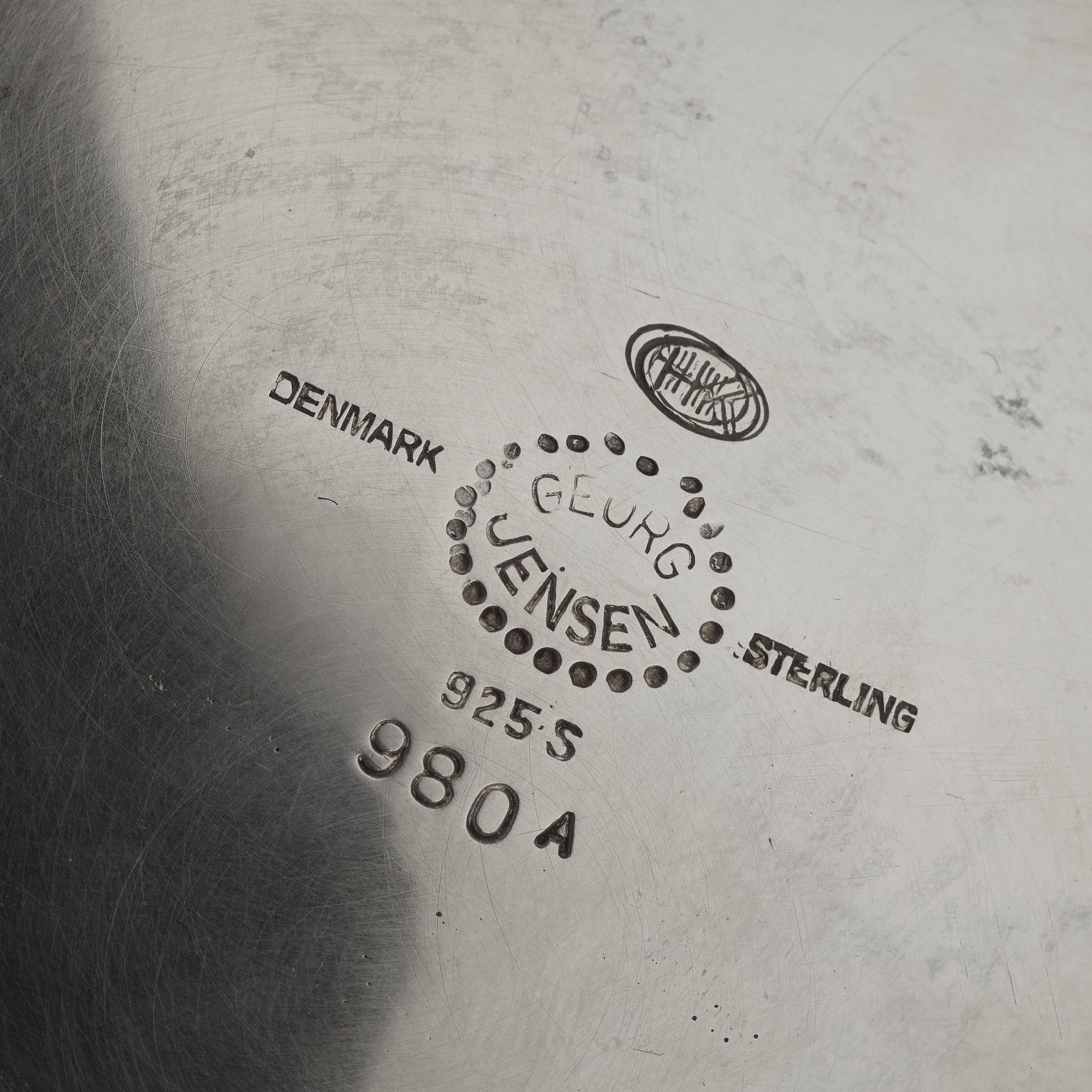 Henning Koppel, a sterling bowl, executed by Georg Jensen, Copenhagen 1948-77, design nr 980 A.