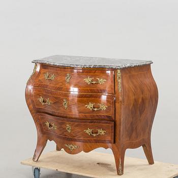 A MID 20TH CENTURY DRAWER ROCOCO STYLE.