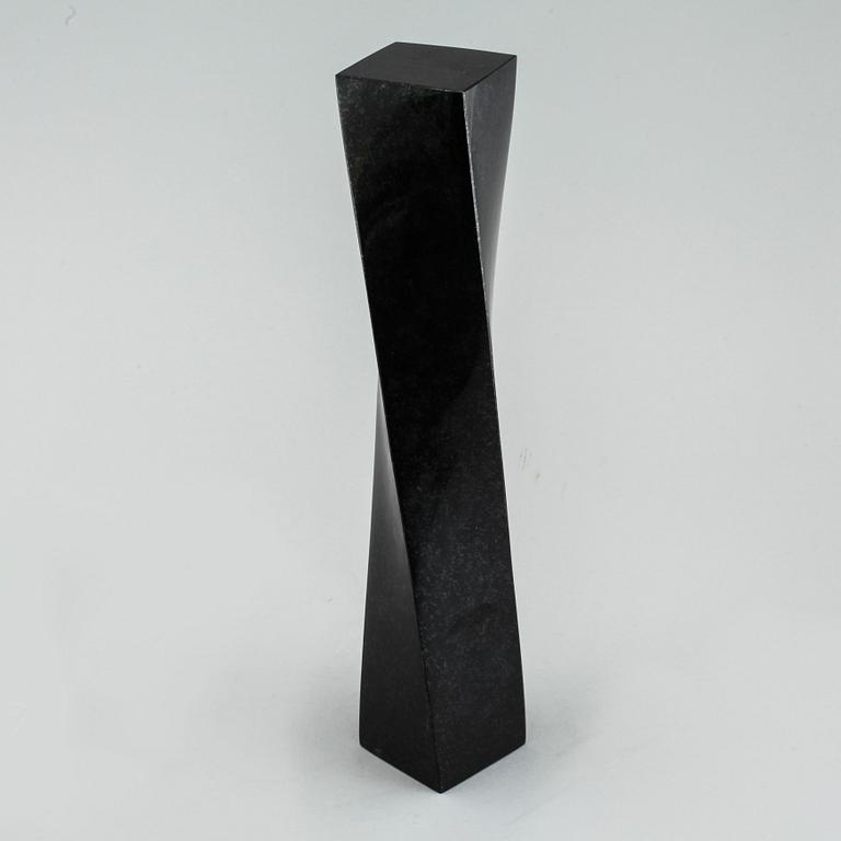 PÅL SVENSSON, a stone sculpture, signed and dated 01.