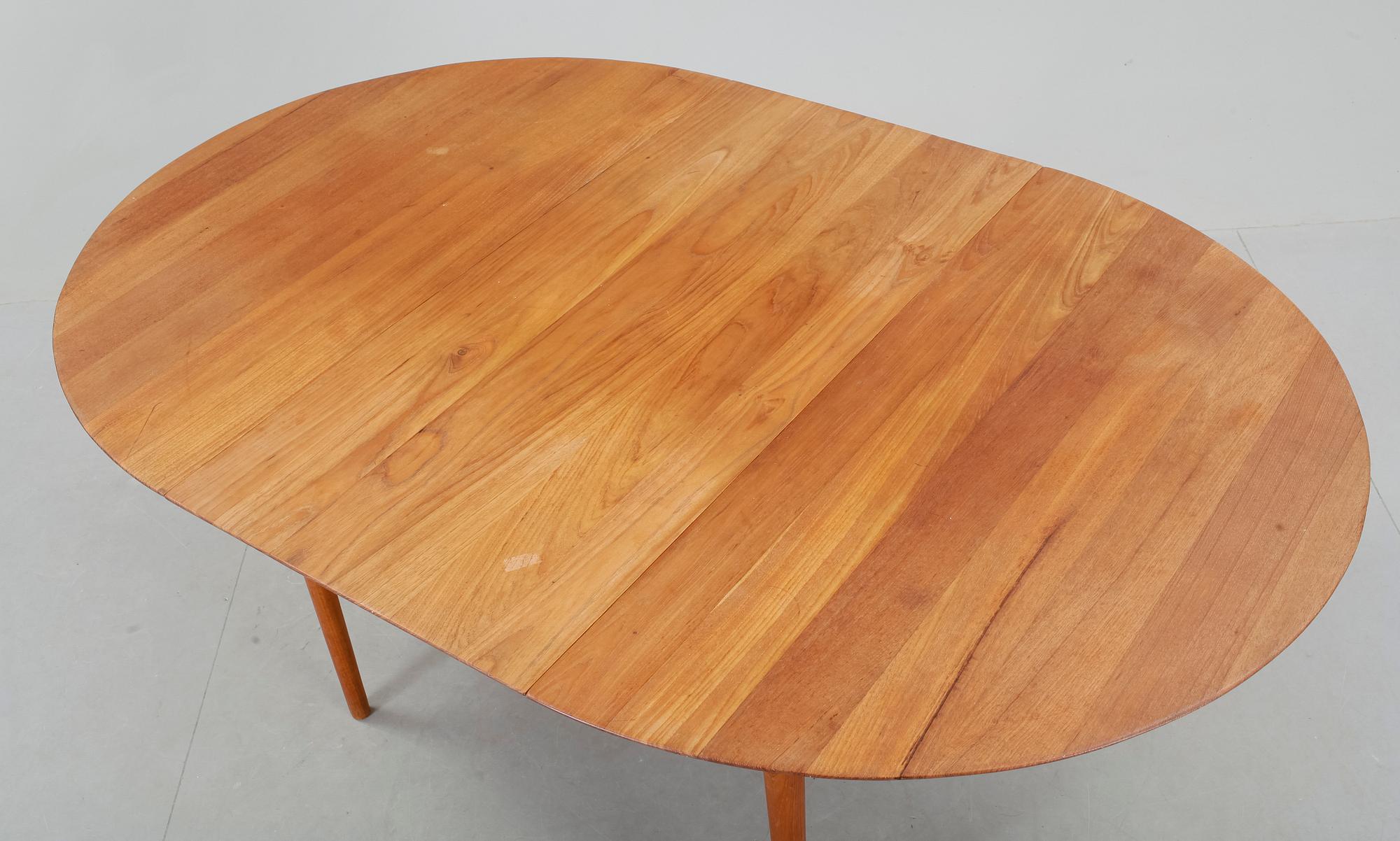 MATBORD, teak, Danmark. 1900-talets mitt.
