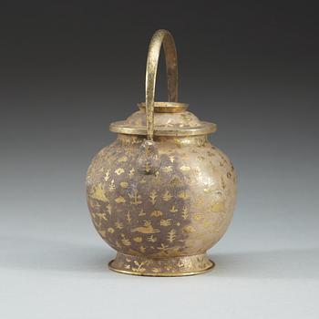 A gilt silver jar with cover and handle, presumably Tang dynasty.