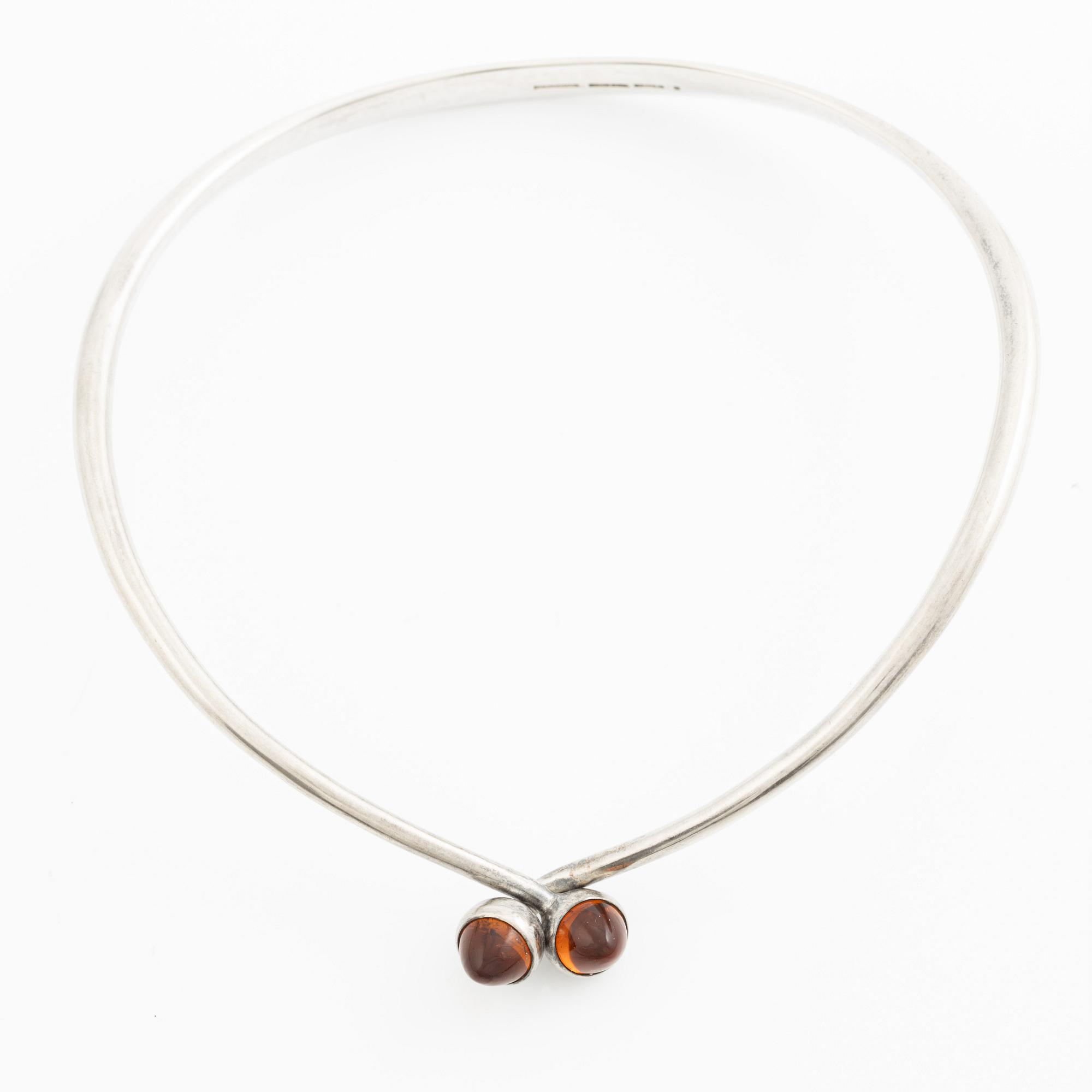 Bent Knudsen, brooch, sterling silver with amber.