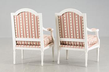 KARMSTOLAR, ett par, Louis XVI-stil, 1900-talets slut.
