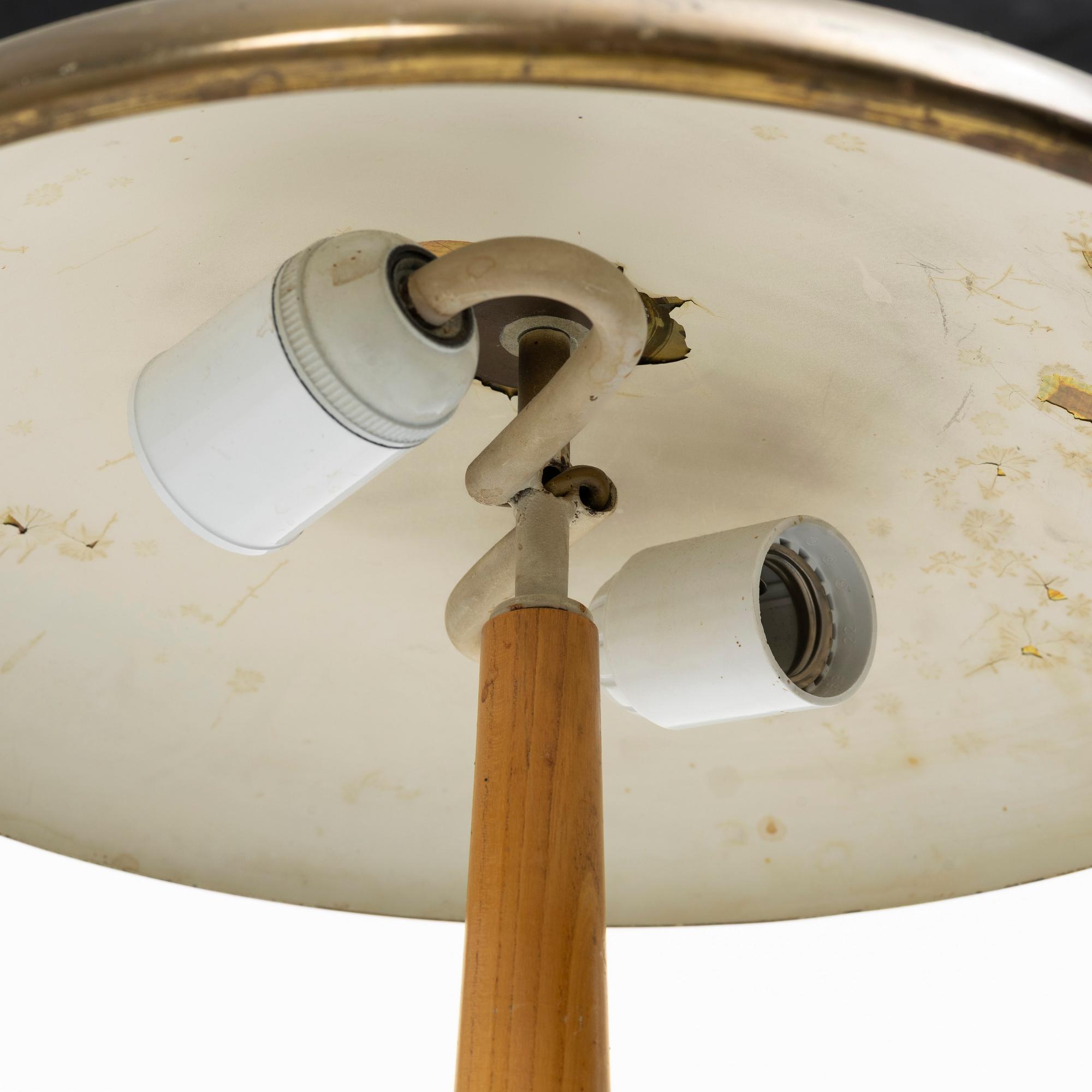 Bordslampa, 1900-talets första hälft/mitt.