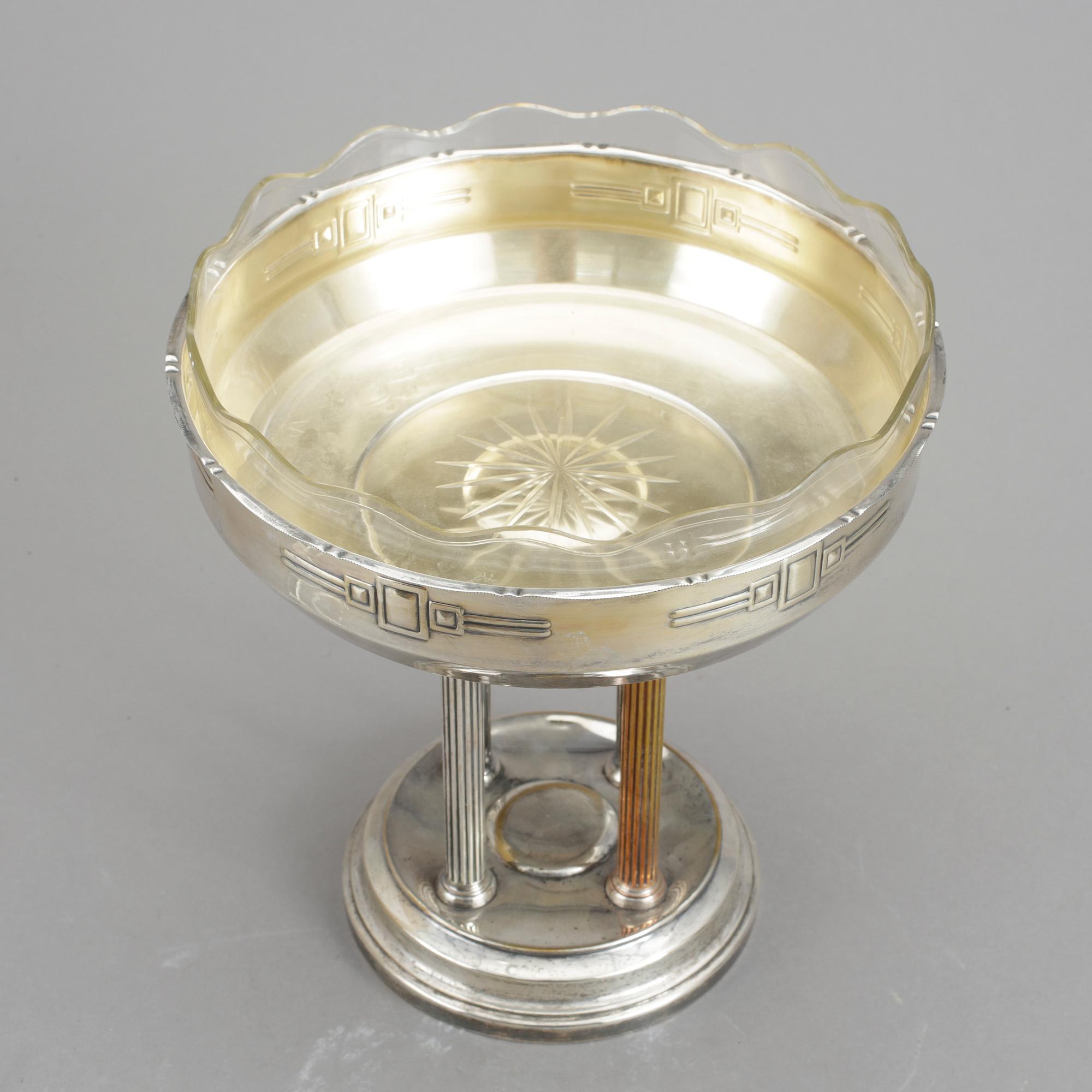 UPPSATSSKÅL, nysilver och glas, GAB, Stockholm, 1920.