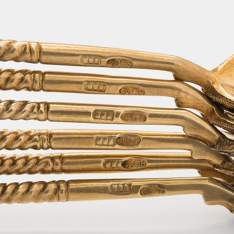 A set of six cloisonné enamel silver gilt teaspoons, Moscow 1898-1914.