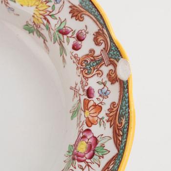 A creamware "Formosa" dinner service, Rörstrand, Sweden, around 1900.