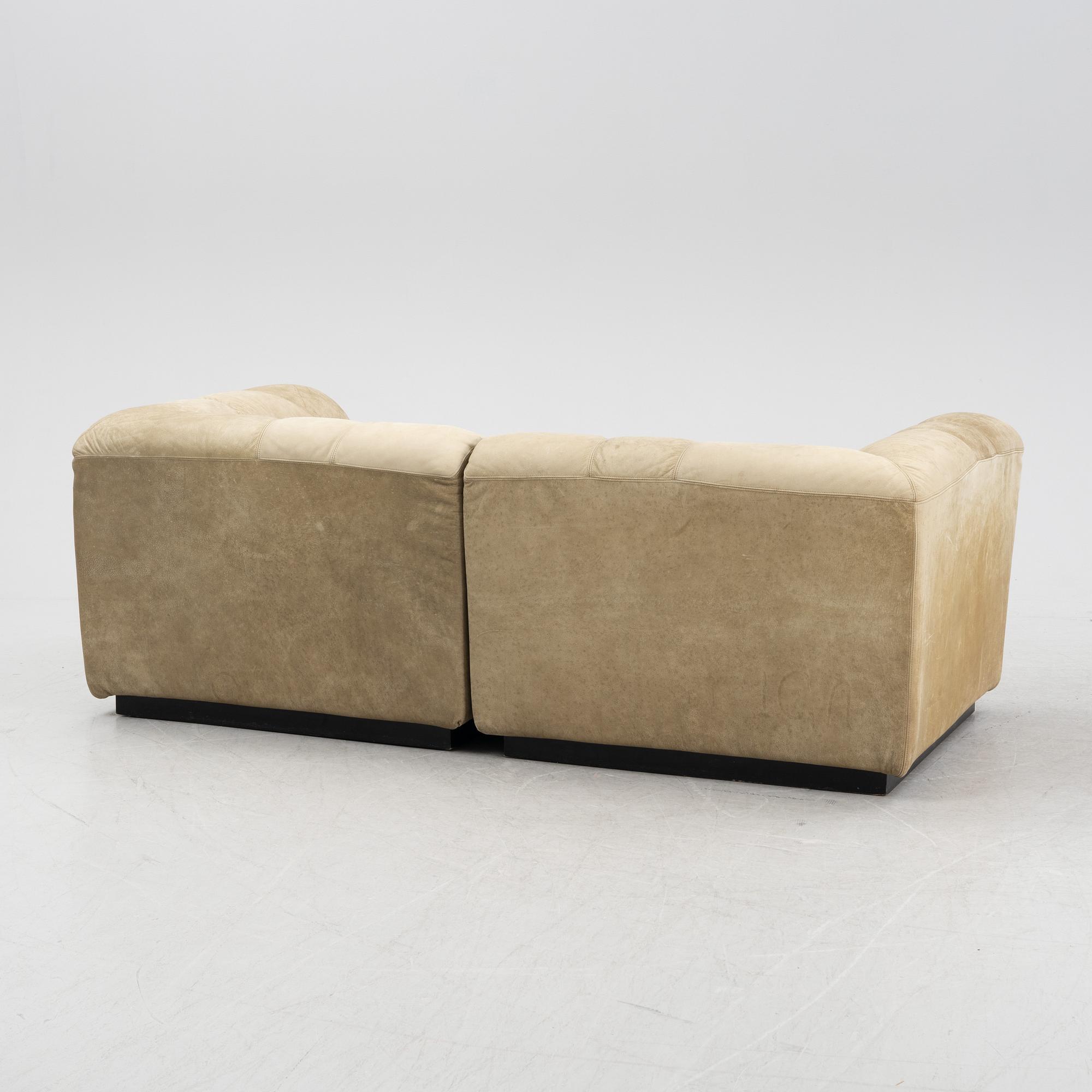 Bernd Münzebrock, a 'Domäne' leather upholstered module sofa, Walter Knoll, Germany