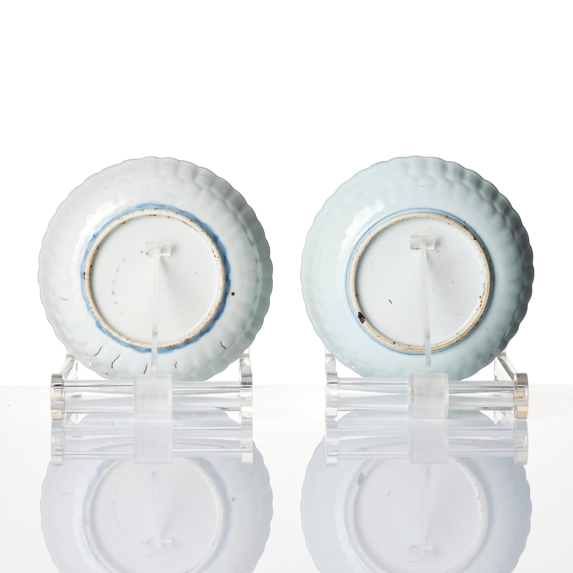 Fat, ett par, porslin. Mingdynastin, Wanli (1572-1620).