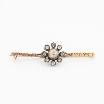 18K gold, silver and paste brooch.
