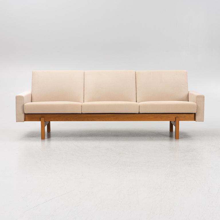 Yngve Ekström, an 'Accent' sofa, Swedese, 21st Century.