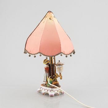 A porcelain table lamp, 19th century.