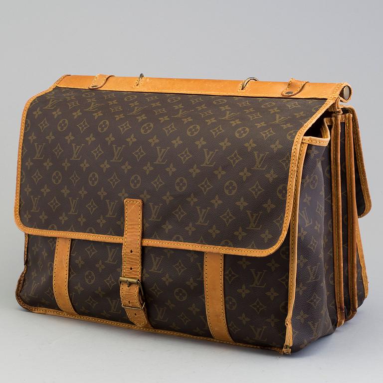 A monogram canvas 'Hunting Kleber' bag from Louis Vuitton.