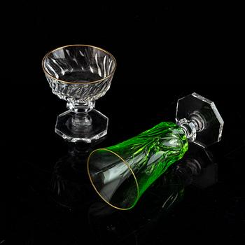 Elis Bergh, glasservice, 121 delar, "Ulriksdal", Kosta, 1900-tal.