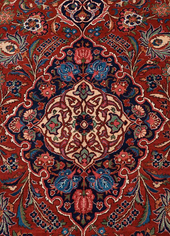 MATTA, semiantik/old Keshan. 318 x 242 cm.