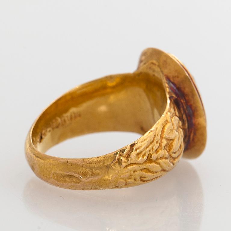 Ring, fasettslipad citrin, 18K guld, Finland 1851.
