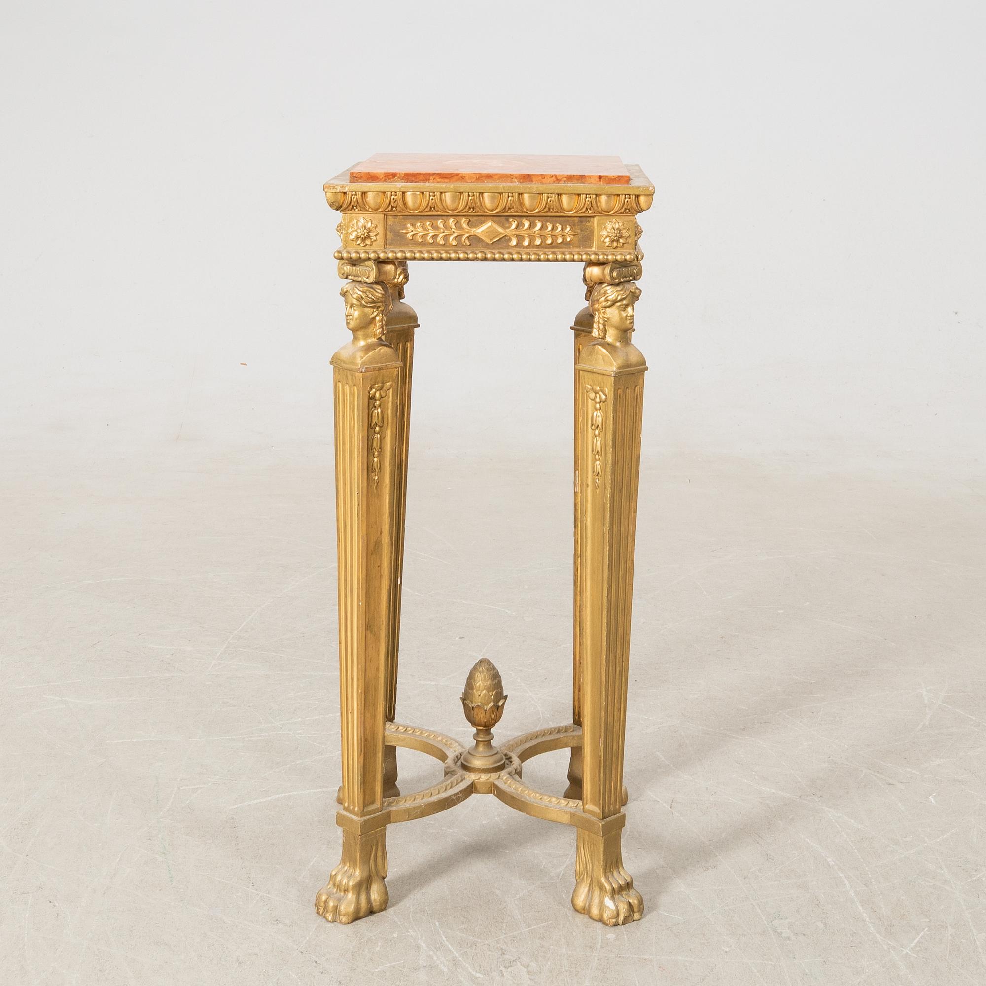 Piedestal Empire-stil 1900-talets första hälft.