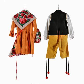 FOLKDRÄKTER FÖR BARN, 2 st.