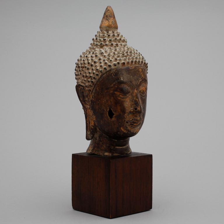 BUDDHAHUVUD, brons, sydostasien.