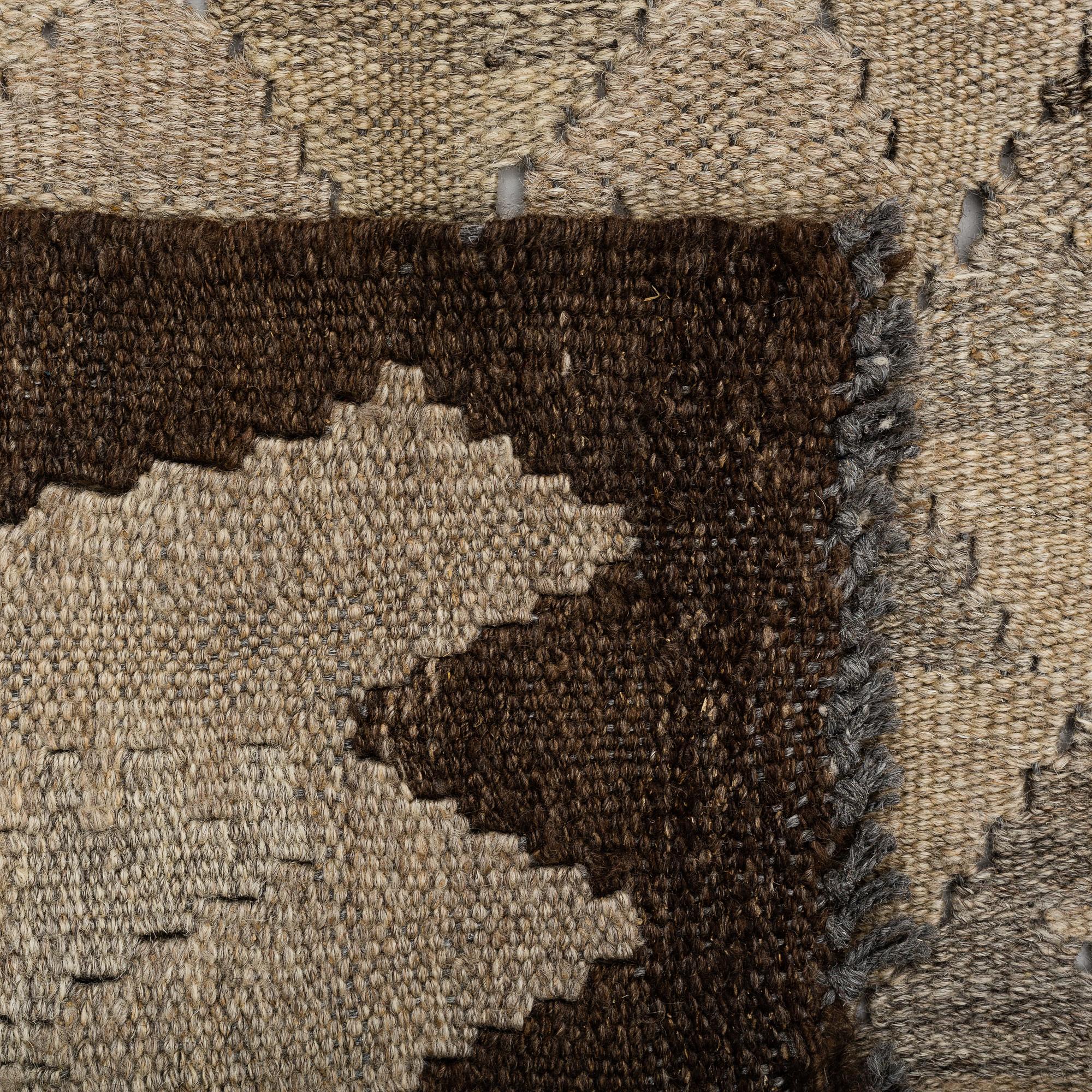 A CARPET, Kilim 247 x 158 cm.