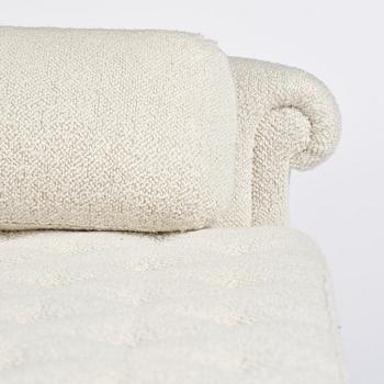 Josef Frank, a daybed model "Couch 775", Firma Svensk Tenn, 2021.