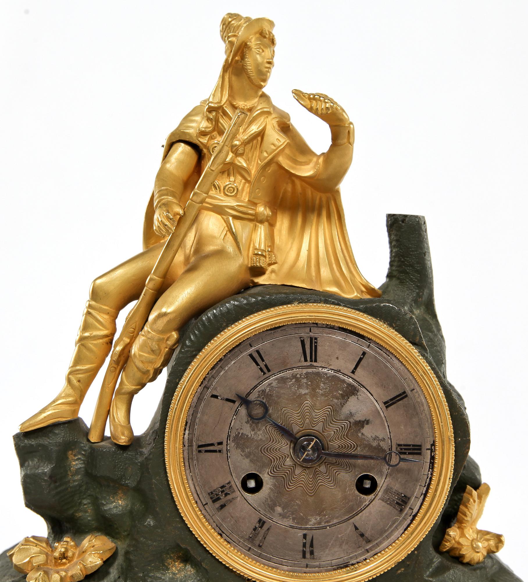 BORDSPENDYL, senempire, 1800-talets första hälft.