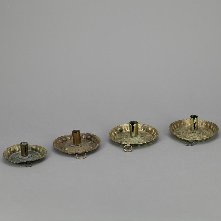 LJUSSTAKAR, 4 st, mässing, 1700/1800-tal.