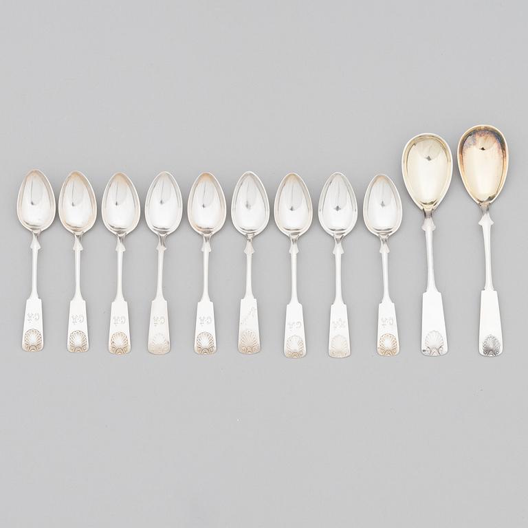 A 42-piece set of silver cutlery with seashell decorated handles, Finnish hallmarks, 1918-1950.