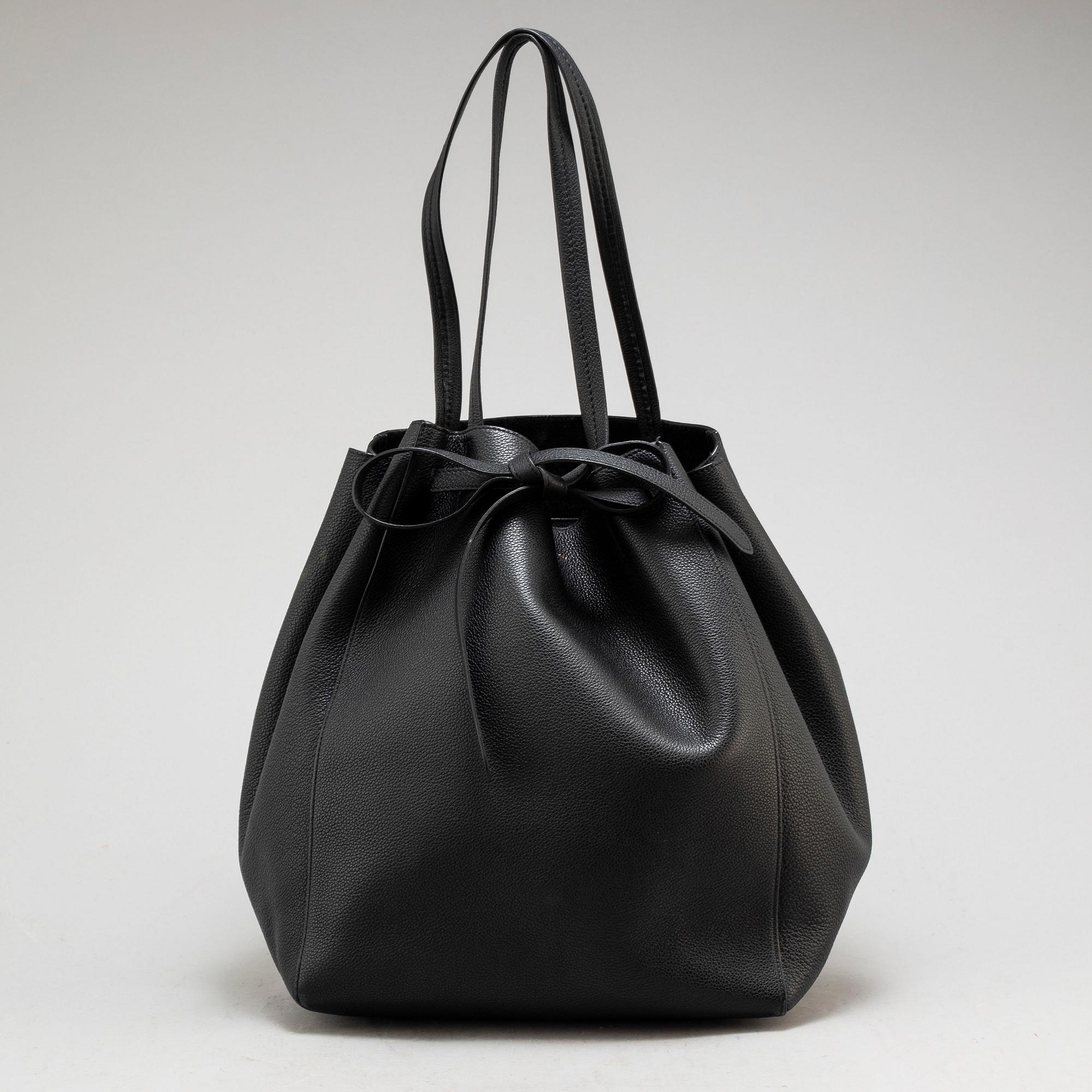 CÉLINE, a black calf leather 'Cabas Phantom' tote bag.