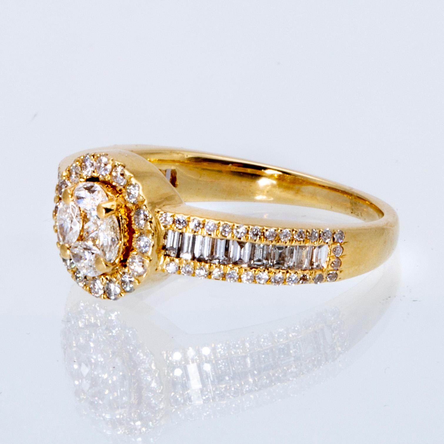 Ring 18K gold navette, brilliant and baguette-cut diamonds approx 1,5 ct in total.
