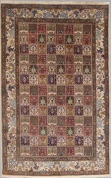 MATTA, Moud, part silk, modern tillverkning. Ca 296 x 189 cm.