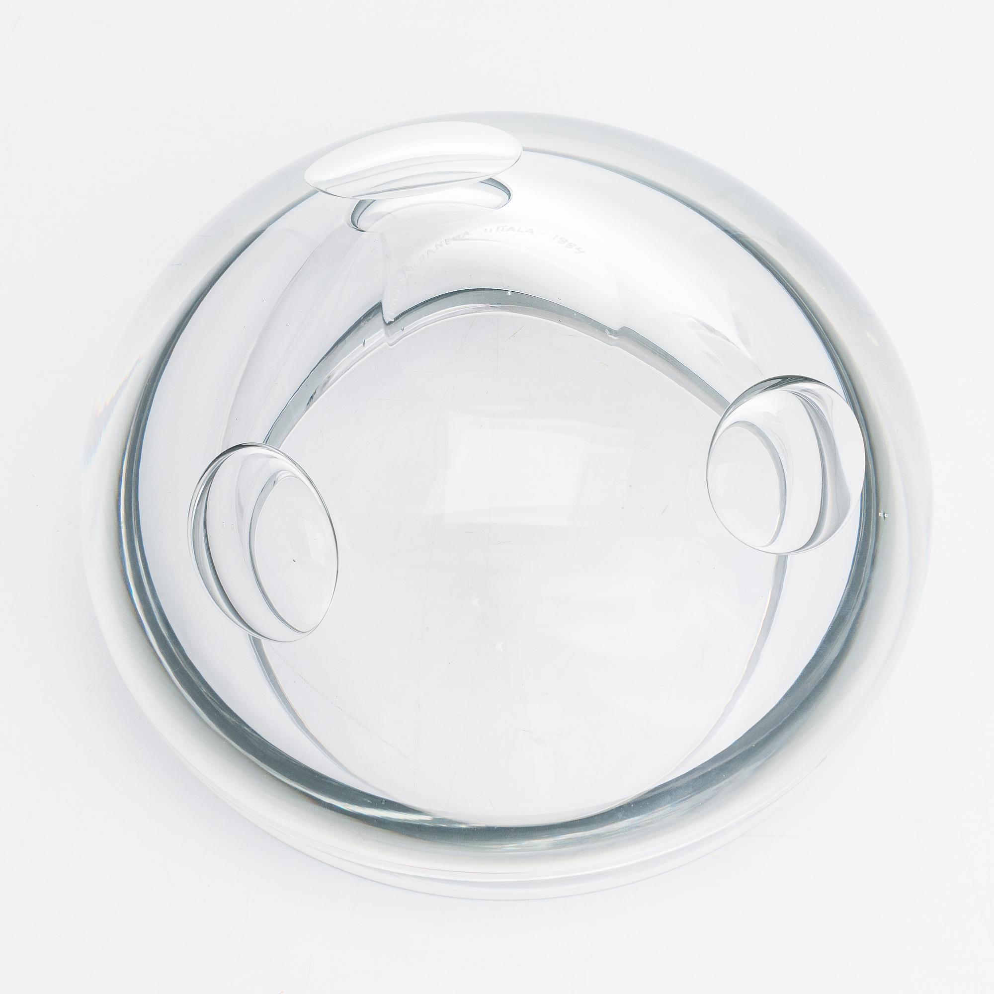 Timo Sarpaneva, dopskål Claritas "Den heliga treenigheten", signerad Timo Sarpaneva Iittala 1984.