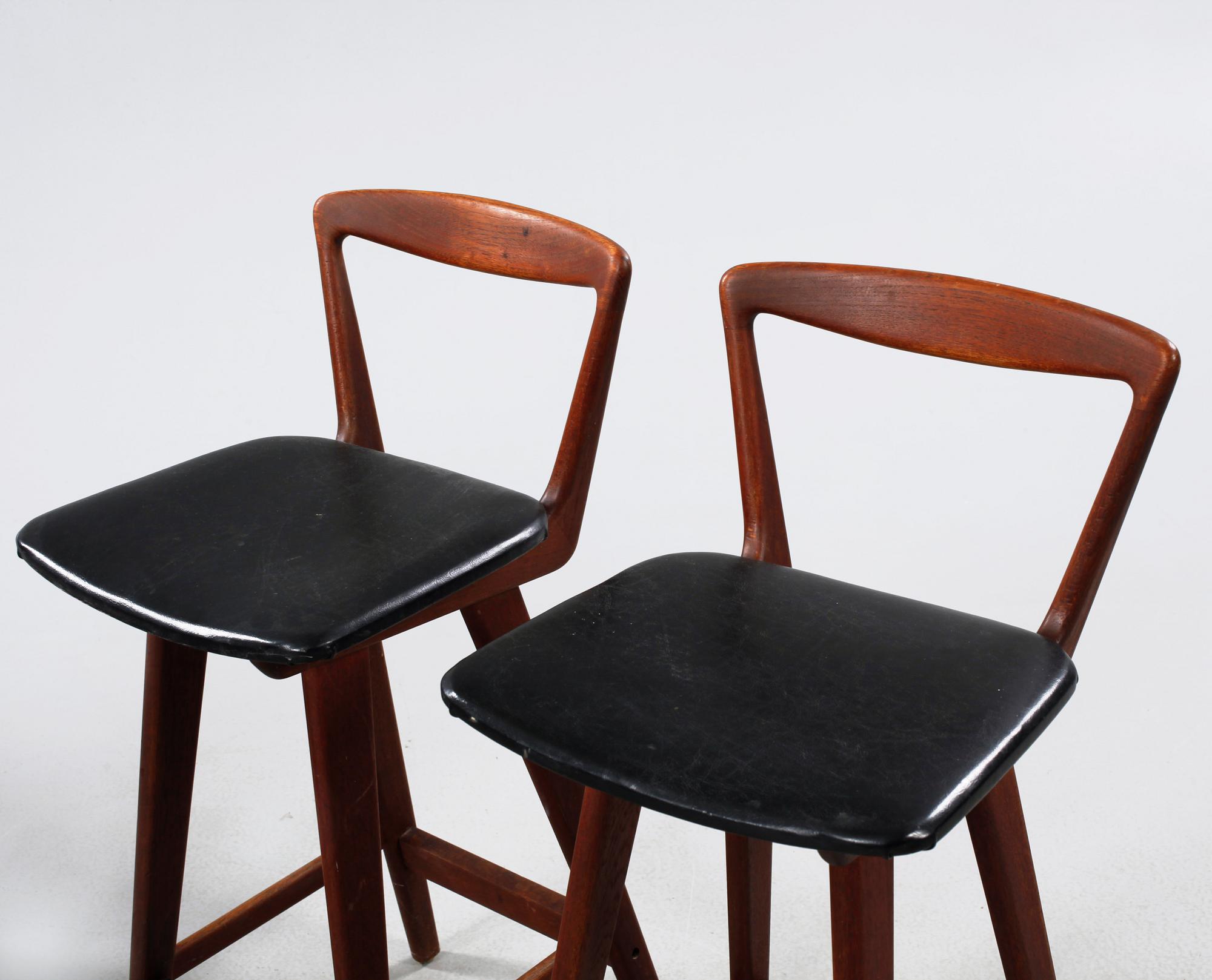 Five bar stools from Brande Möbelindustri, Denmark made in the 1960s.