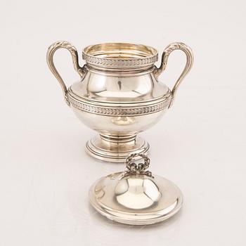 Sockerskål med lock silver 1900-talets första hälft märkt L Weber.