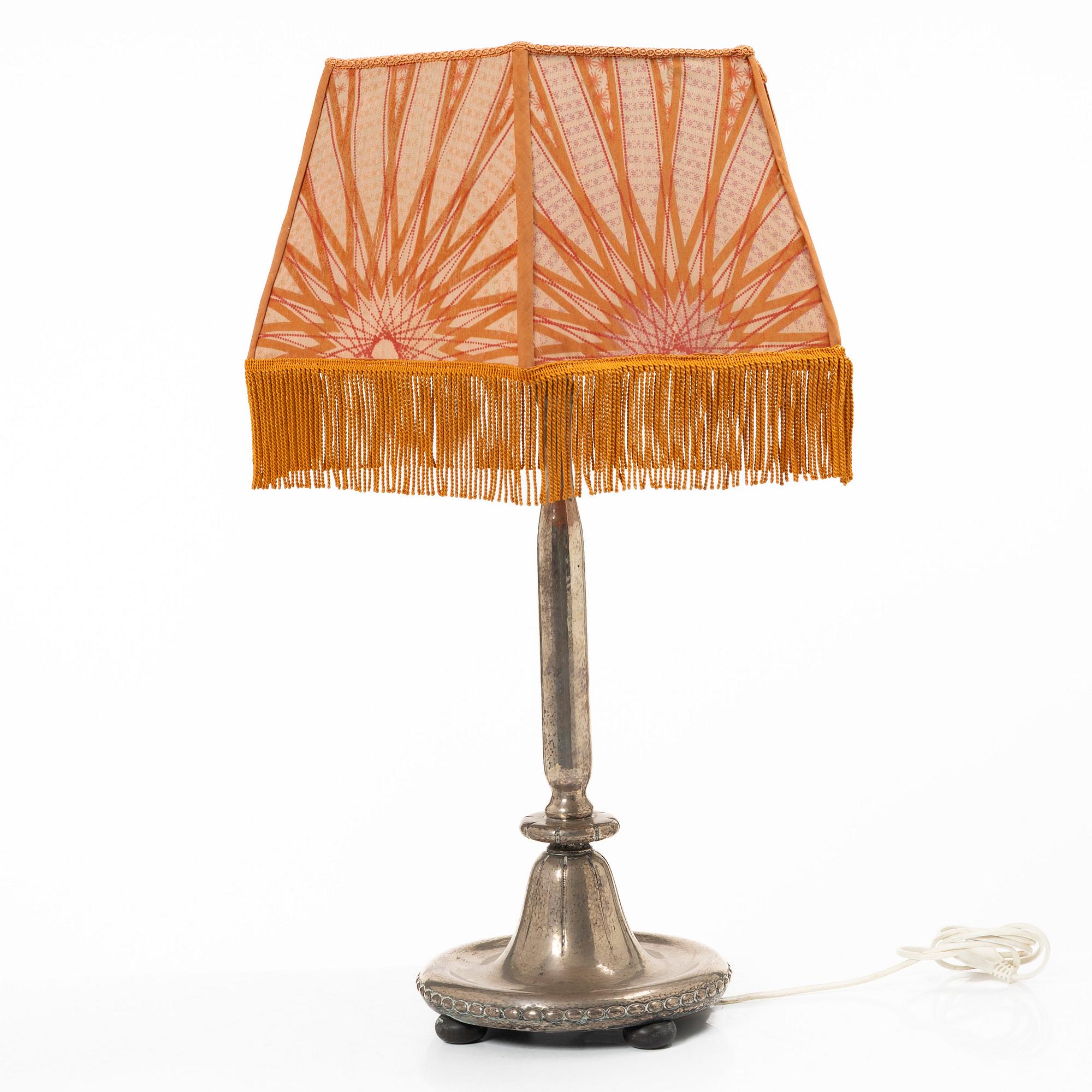 C.G. Hallberg, bordslampa, silver, Stockholm, 1921.