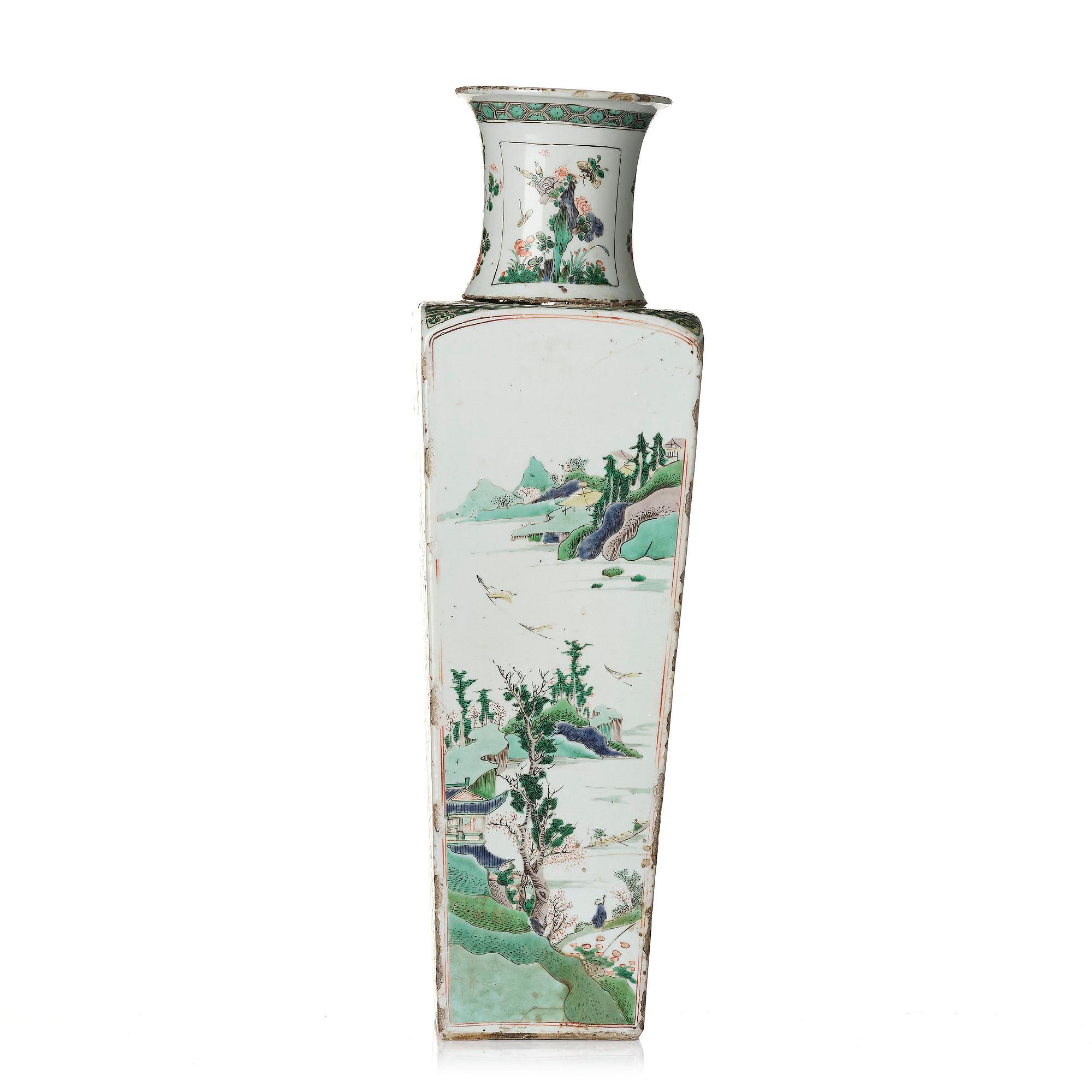 Vas, porslin. Qingdynastin, Kangxi (1662-1722).