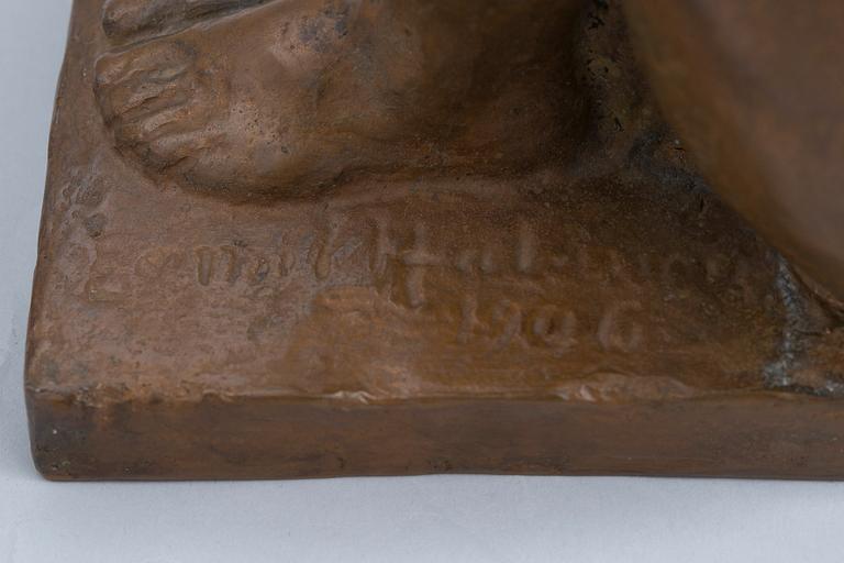 EMIL HALONEN, brons, signerad och daterad 1906.