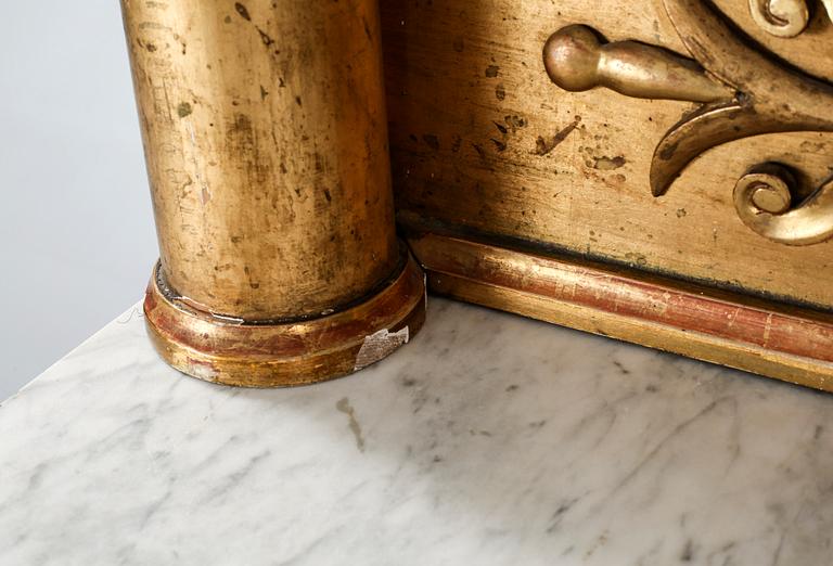 SPEGEL med KONSOLBORD, empire, 1800-talets första hälft.