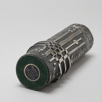 OLAV JOA, vas, ”Steel art”, Polaris Fabrikker, Norge, modell formgiven och i produktion 1972.