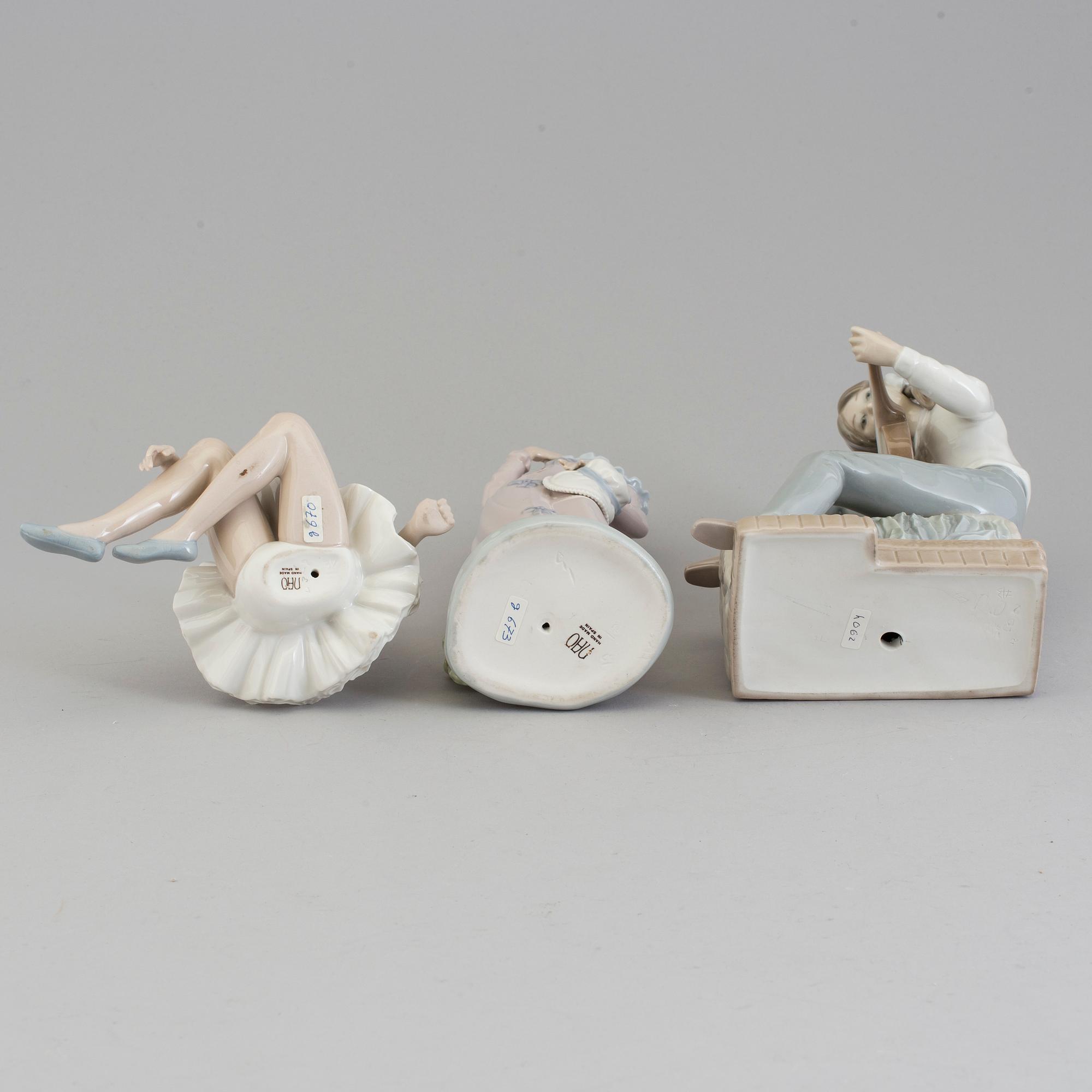 FIGURER, tre stycken, porslin. NAO, Spanien, 1900-tal.