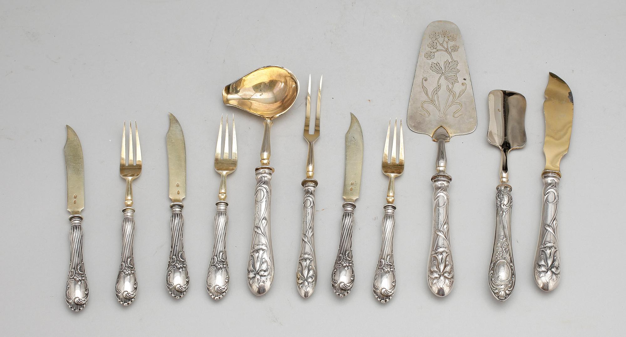 BESTICK, 11 delar, låghaltigtsilver, Ryssland, Jugend, tidigt 1900-tal. Totalvikt 507 g.