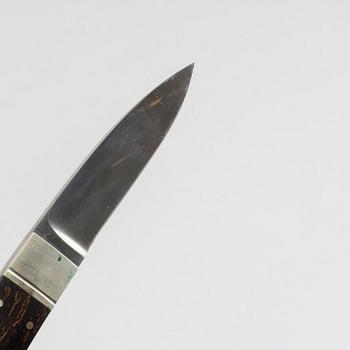 Two Berth Öberg knifes.