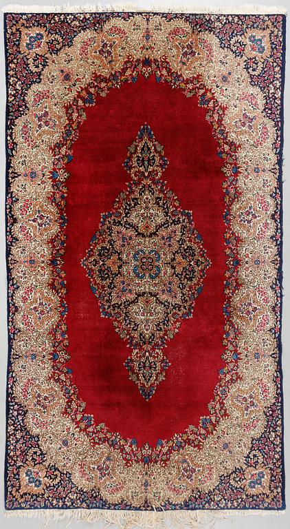 MATTA, Kirman, old, 235x130 cm.