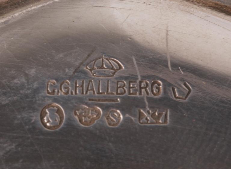 BRICKA, KUVERTTALLRIK och BRÖDFAT, 6 st, silver, olika smeder.