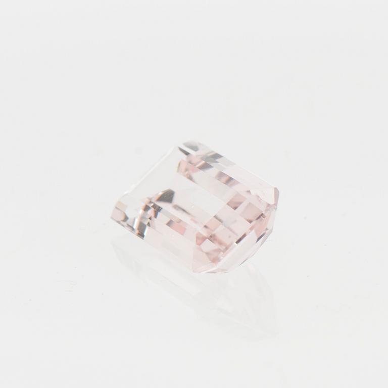 MORGANITE, step cut, 8.60 ct.