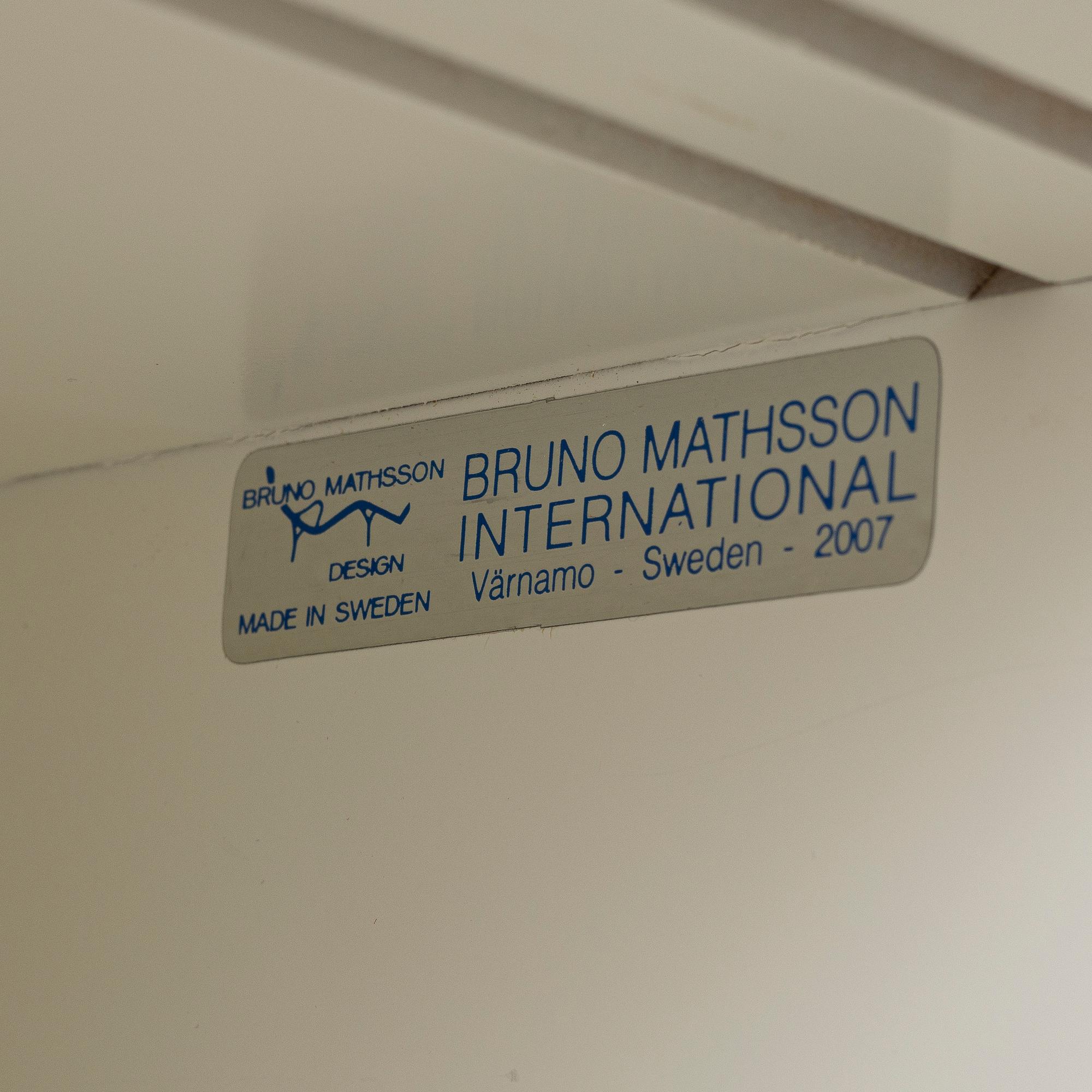 Bruno Mathsson, Sideboard, Bruno Mathsson International, Värnamo, 2007.