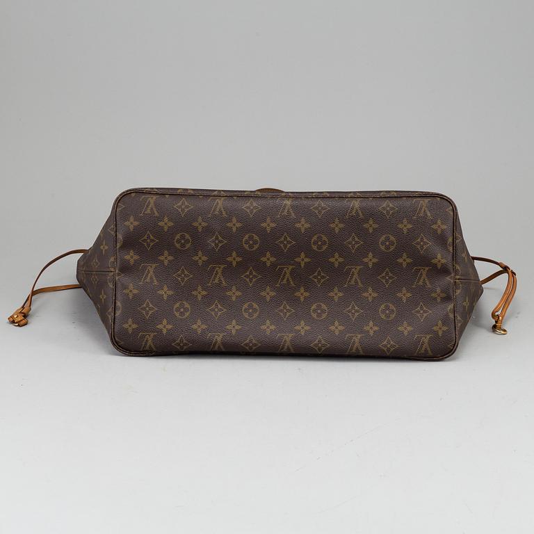 LOUIS VUITTON, 'Neverfull GM'.