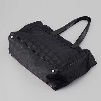 Chanel, bag, 2003-2004.